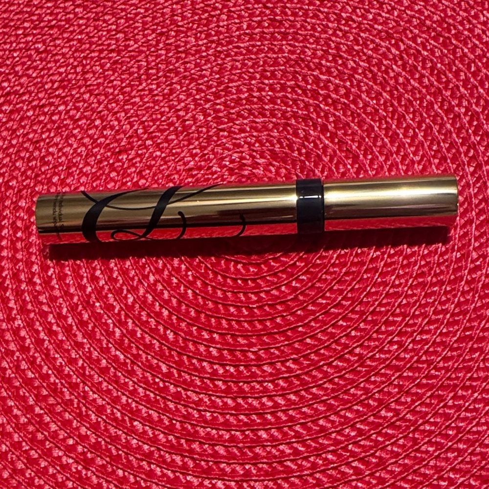 Estee Lauder Luxurious Gold Mascara